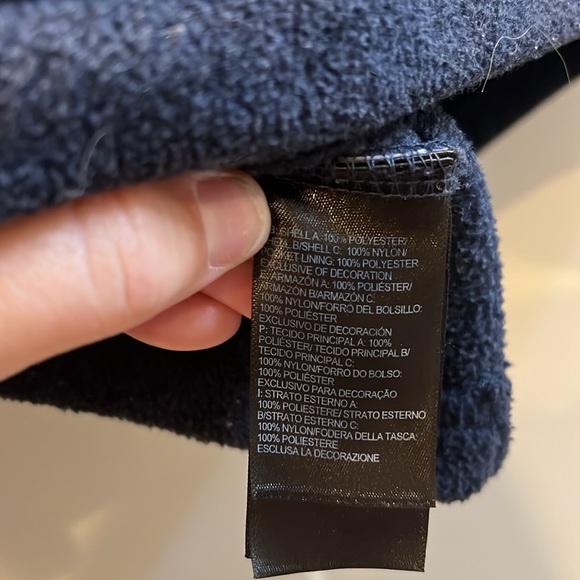 The North Face Fleece Jacket - Picture 7 of 7